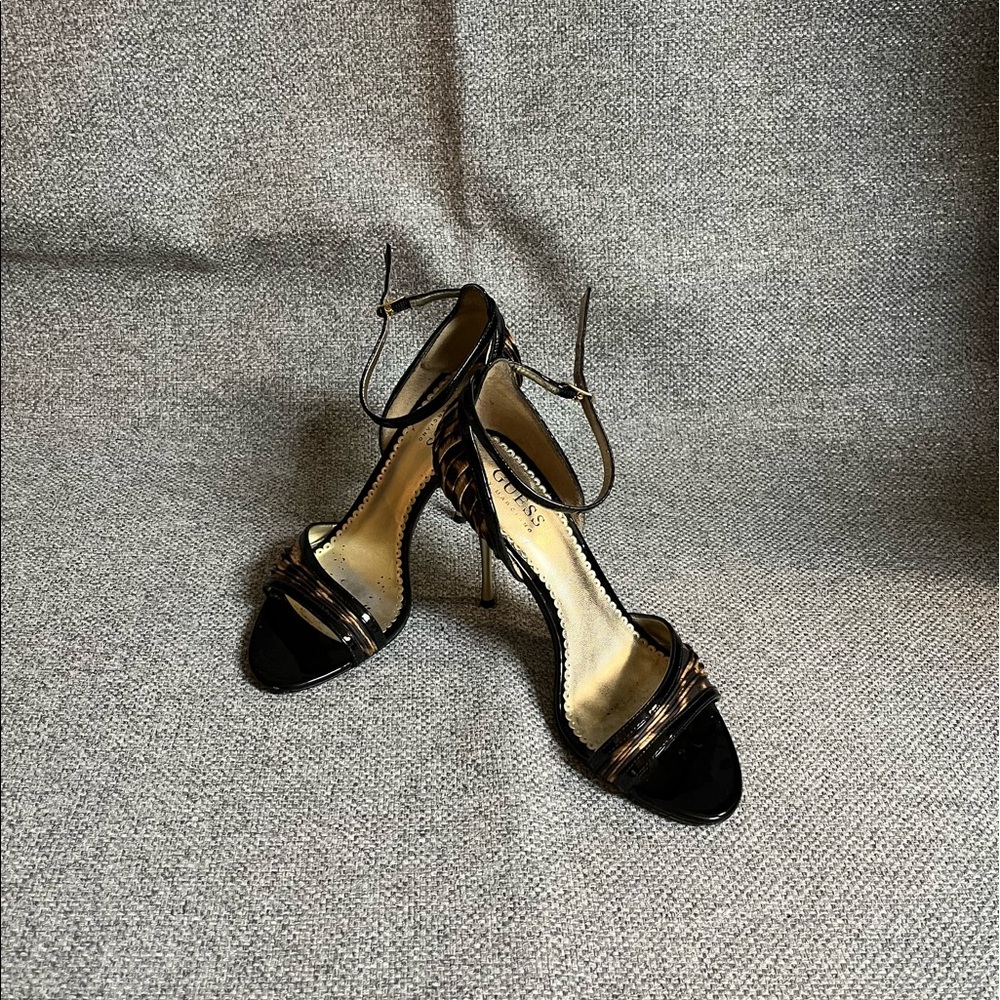 Animal print Guess peep toe heels. Gently used and in a size 5.5